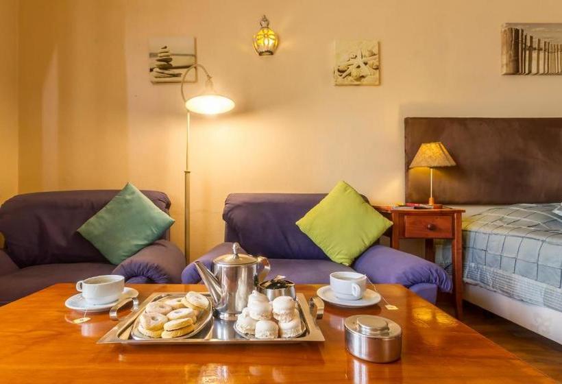 Fotos del hotel Luz Beach Apartments:  4