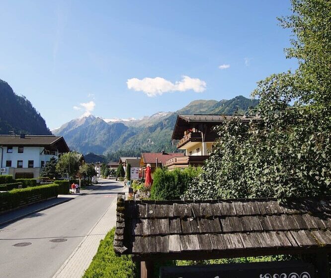 Fotos del hotel Pension Heidi:  22