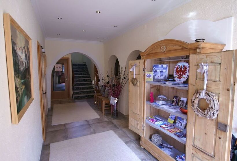 Fotos del hotel Pension Heidi:  3