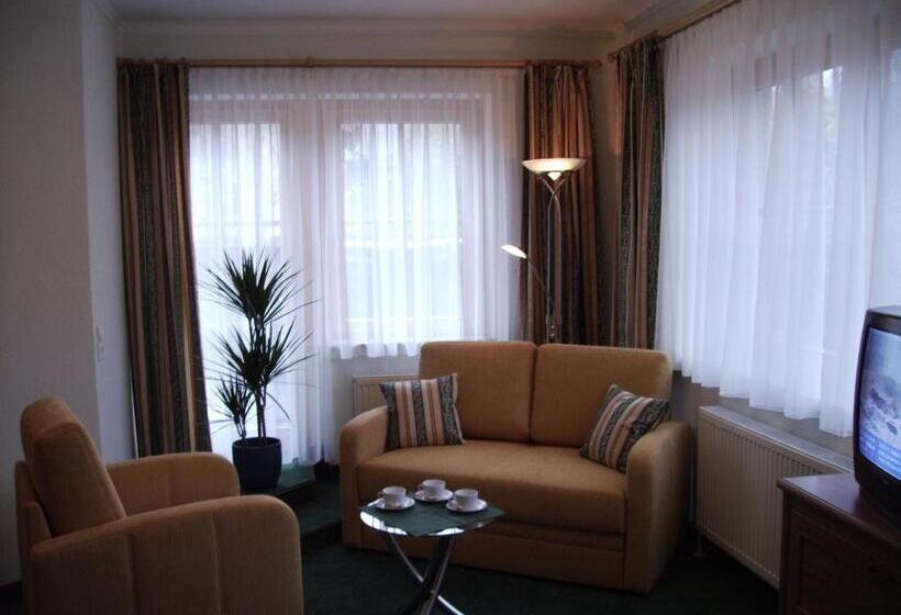 Fotos del hotel Pension Heidi:  15