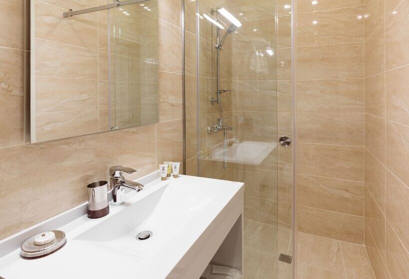 Fotos del hotel Familion Apart:  11