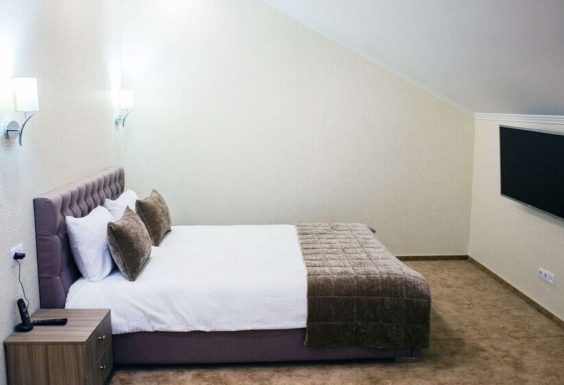 Fotos del hotel Familion Apart:  10