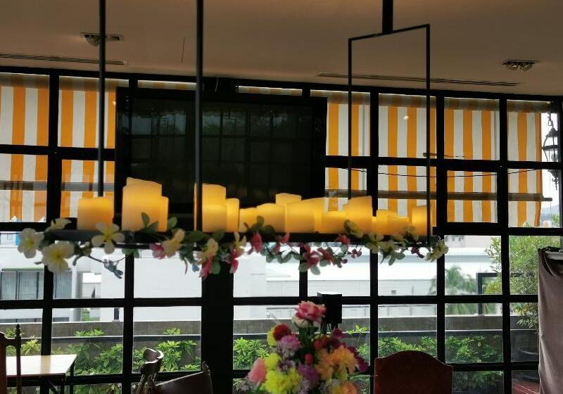 Fotos del hotel Lertnimit Boutique:  16