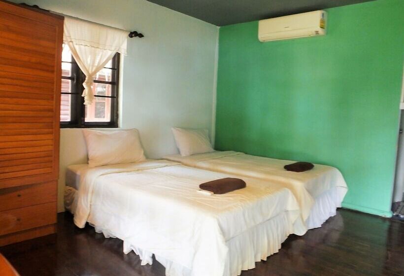 Fotos del hotel Sukorn Cabana Resort:  6