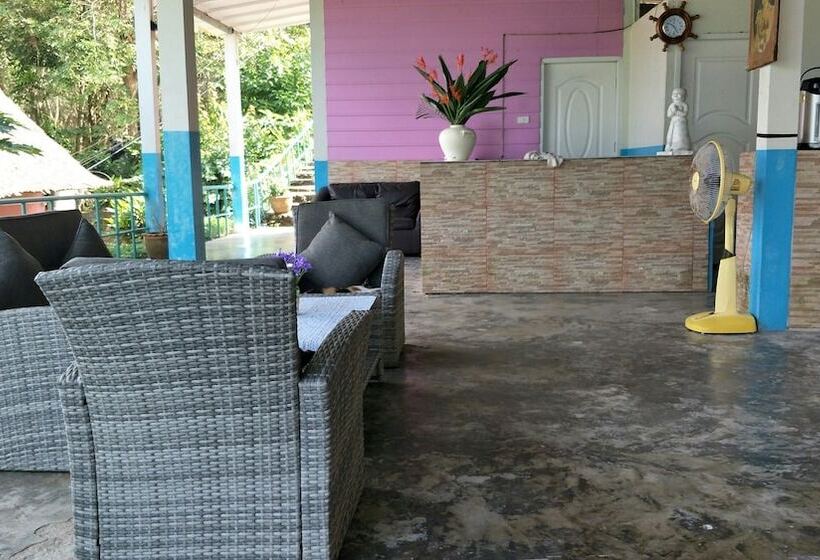 Fotos del hotel Sukorn Cabana Resort:  8