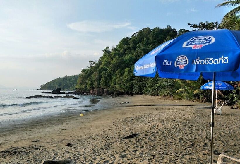 Fotos del hotel Sukorn Cabana Resort:  5