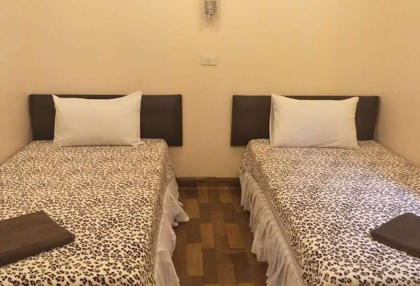 Fotos del hotel Sukorn Cabana Resort:  16