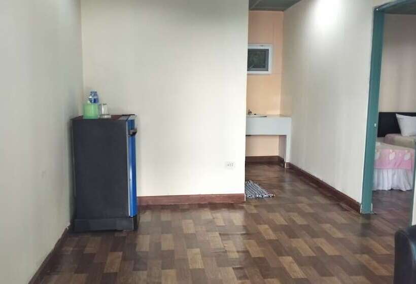 Fotos del hotel Sukorn Cabana Resort:  2