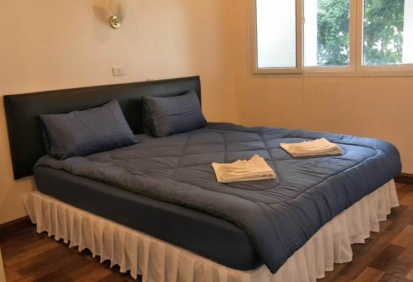 Fotos del hotel Sukorn Cabana Resort:  18