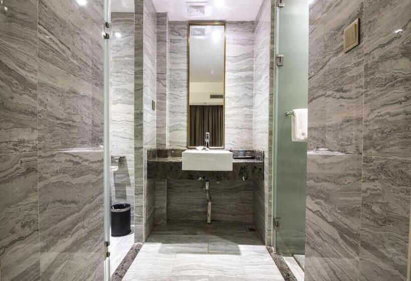 Fotos del hotel Insail S Dongshankou Subway Station Guangzhou:  10