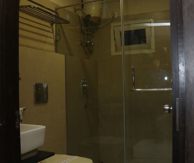 Fotos del hotel Kings Crown:  6