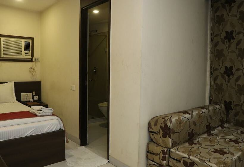 Fotos del hotel Kings Crown:  2