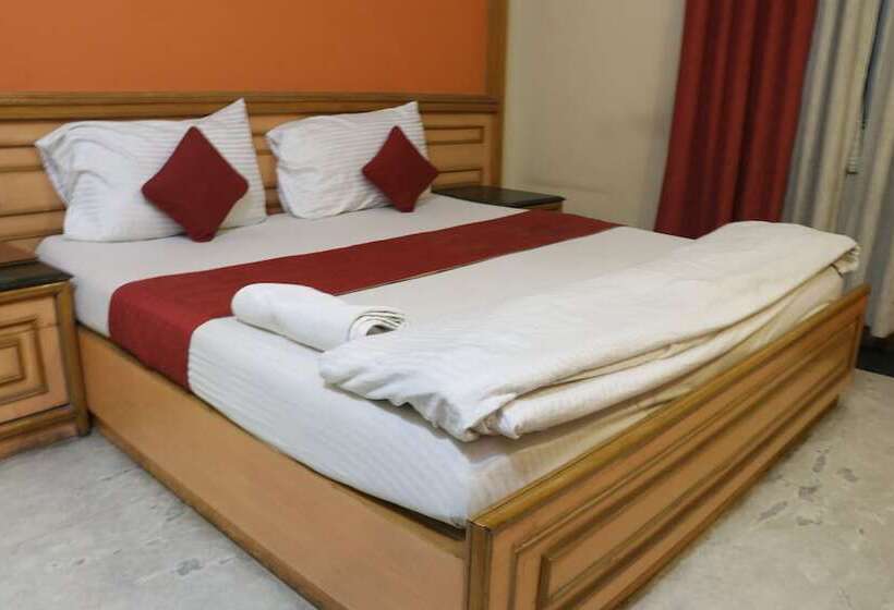 Fotos del hotel Kings Crown:  18