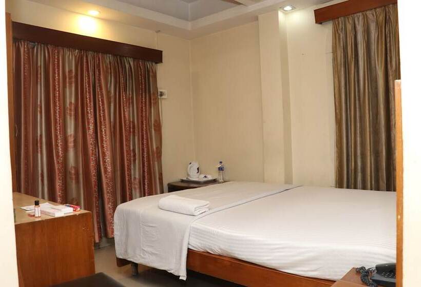 Fotos del hotel Kings Crown:  14