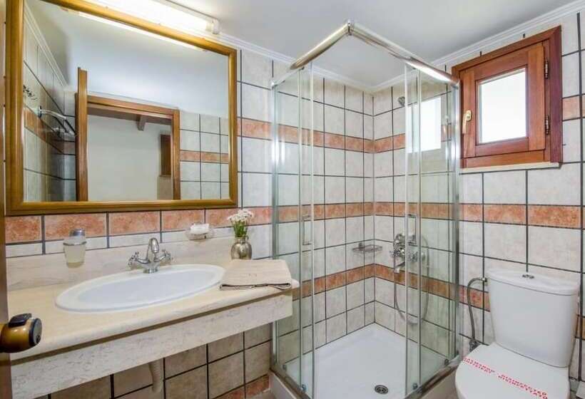 Fotos del hotel Omega Platanias Hotel Village:  5