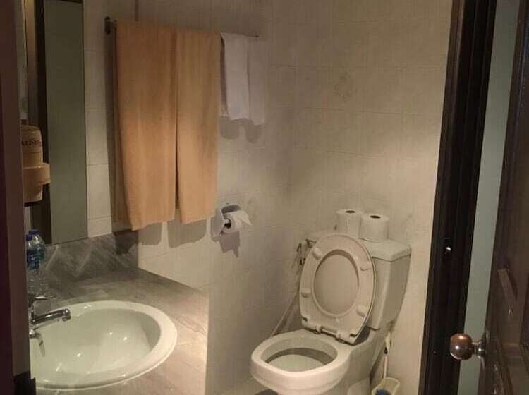 Fotos del hotel Bougainvillea Terrace House:  6