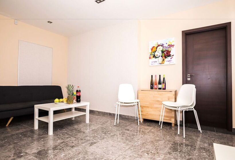 Fotos del hotel Chilltime:  24