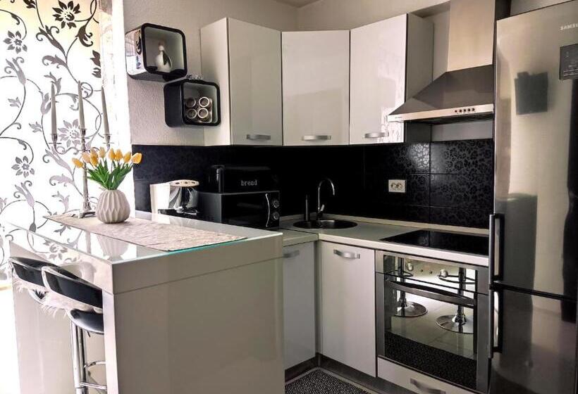 Fotos del hotel Guest House Klaudija:  3