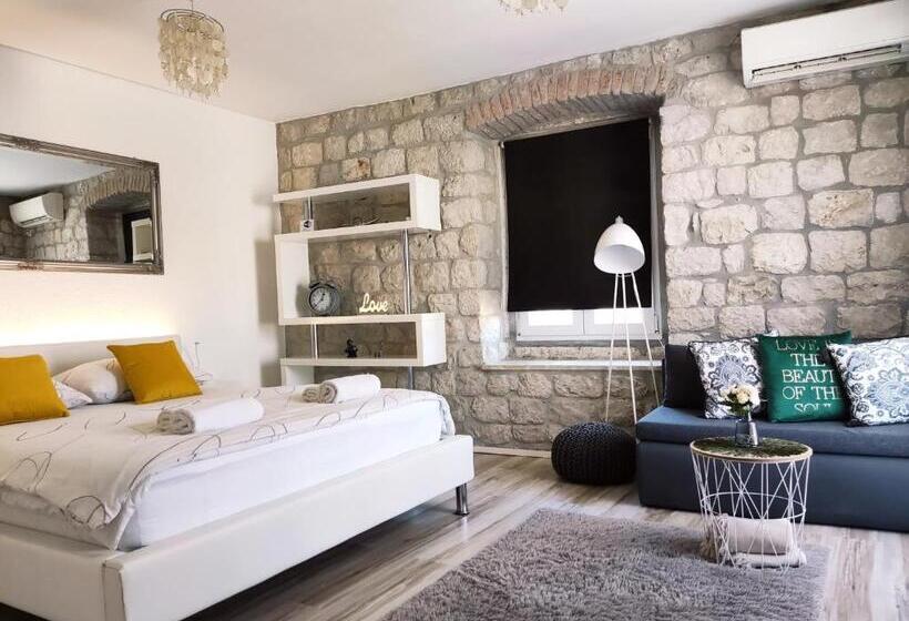 Fotos del hotel Guest House Klaudija:  4