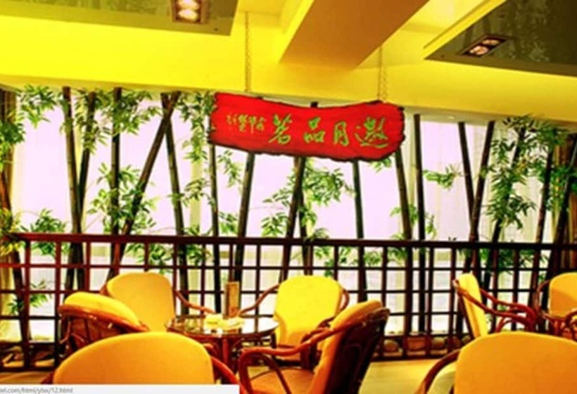 Fotos del hotel Queens Palace:  7