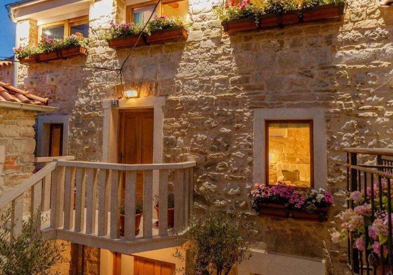 Fotos del hotel Damida Luxury Rooms:  6