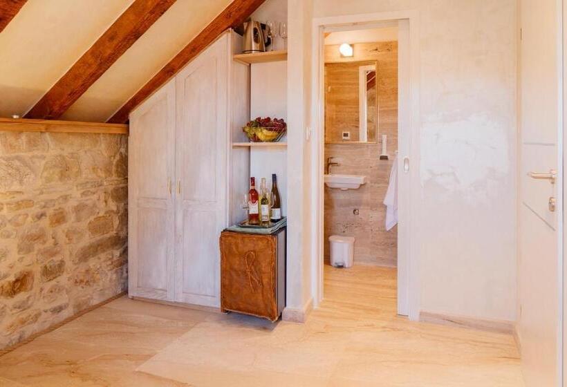 Fotos del hotel Damida Luxury Rooms:  2