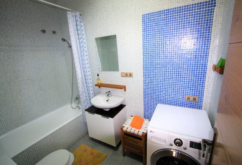 Fotos del hotel Hostal La Mar:  11