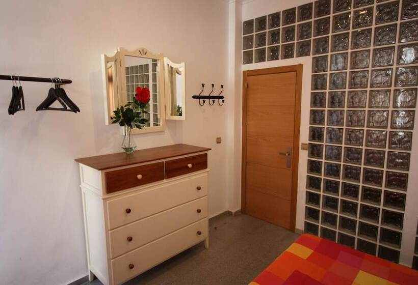 Fotos del hotel Hostal La Mar:  6