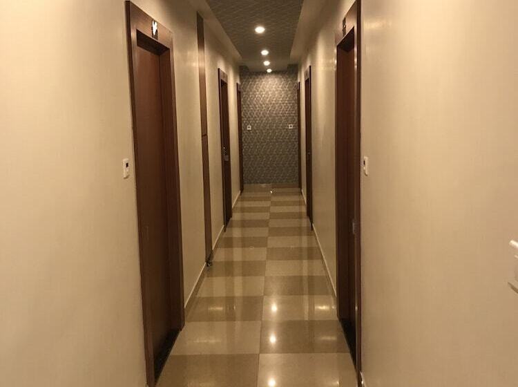 Fotos del hotel Elite Suites Mint Gomti Nagar:  4