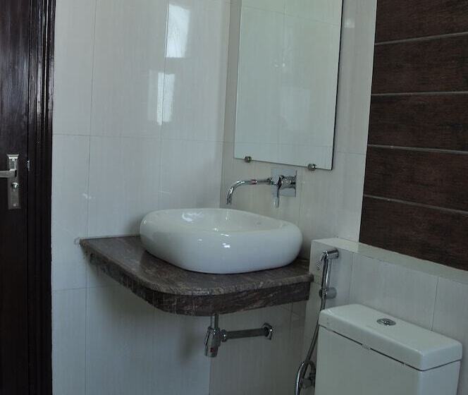 Fotos del hotel Golden Palm Suites:  17