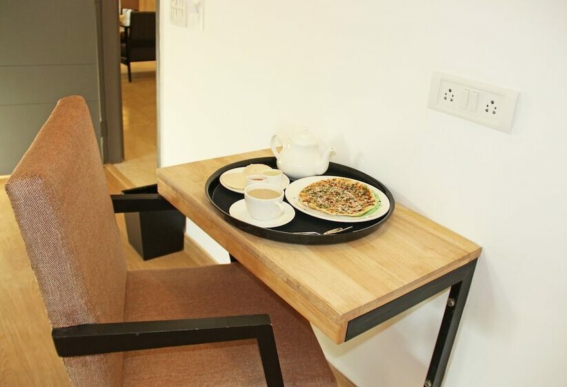 Fotos del hotel OYO 6375 Perungudi :  23