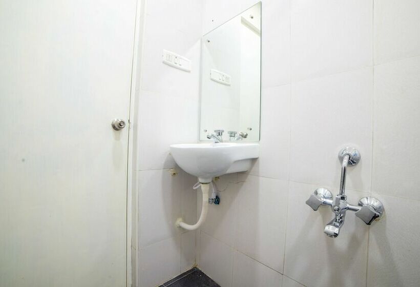 Fotos del hotel OYO 6375 Perungudi :  10