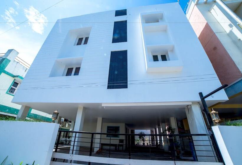 Fotos del hotel OYO 6375 Perungudi :  7