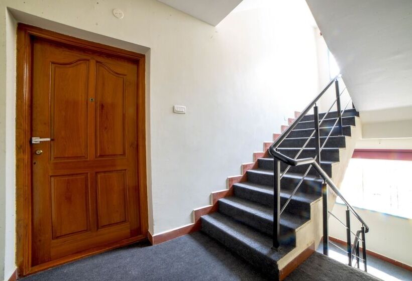 Fotos del hotel OYO 6375 Perungudi :  4