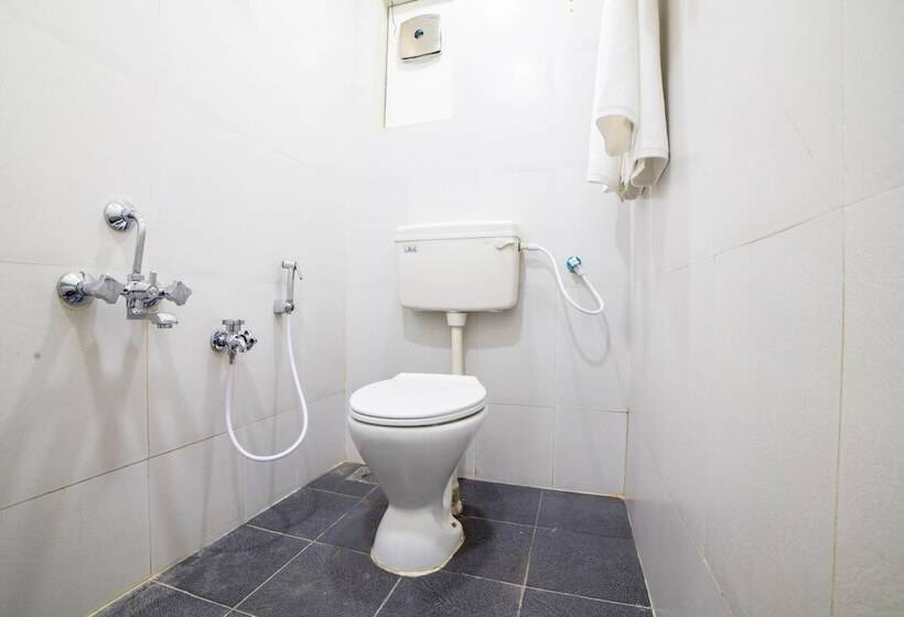 Fotos del hotel OYO 6375 Perungudi :  6