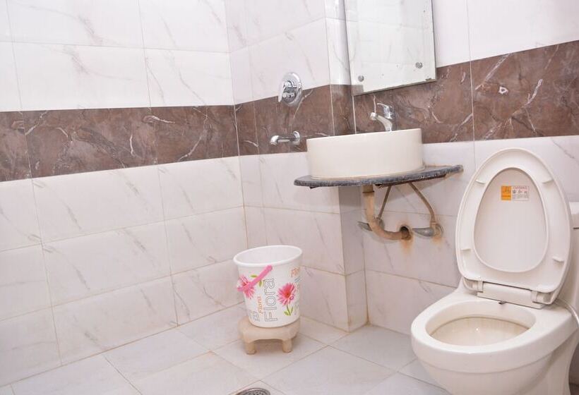 Fotos del hotel Yatri International:  5