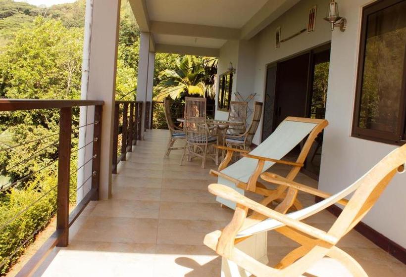 Fotos del hotel Royale Panorama View Apartment:  2