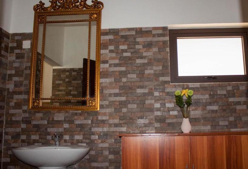 Fotos del hotel Royale Panorama View Apartment:  4