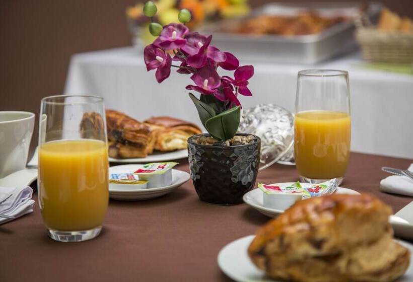 Fotos del hotel Wakola Hotel Fass Dakar:  15