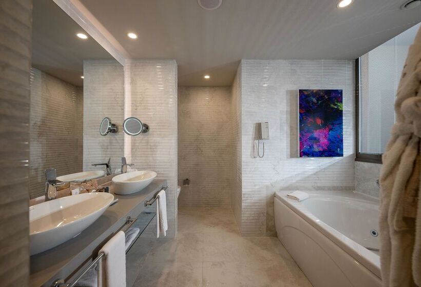 Fotos del hotel Concorde Luxury Resort & Casino & Convention & Spa:  212