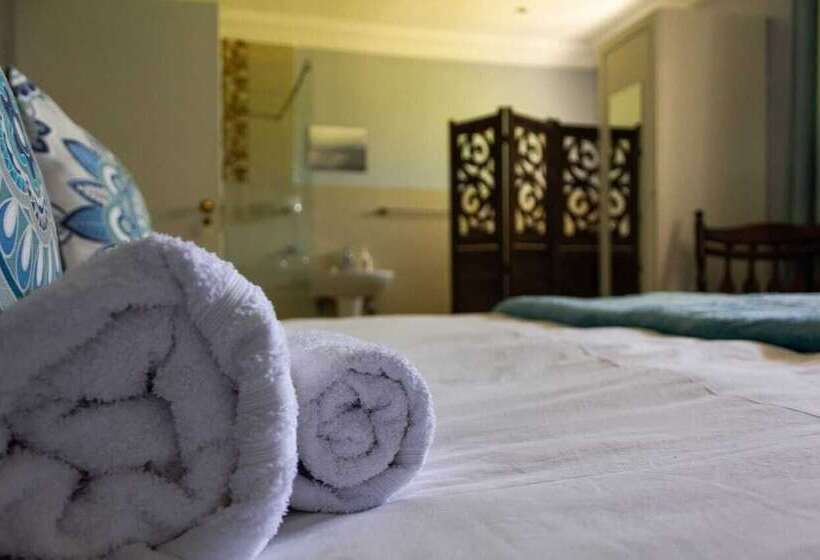 Fotos del hotel Treehouse On Maple:  24