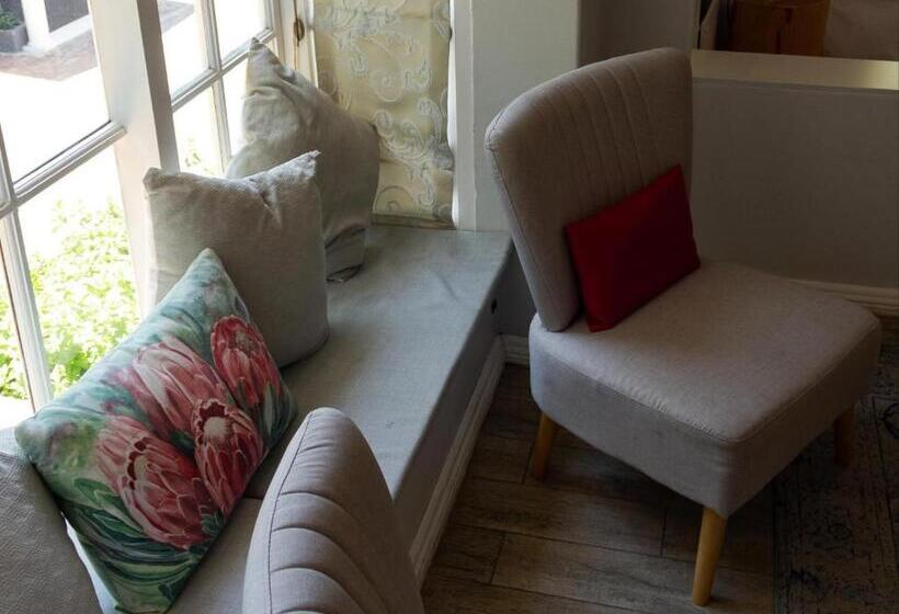 Fotos del hotel Treehouse On Maple:  20