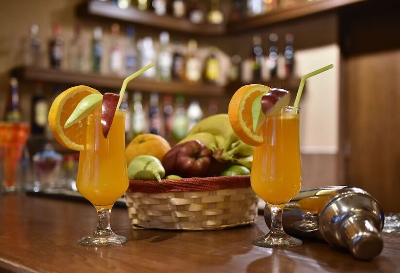 Fotos del hotel 24 Seven Boutique:  10