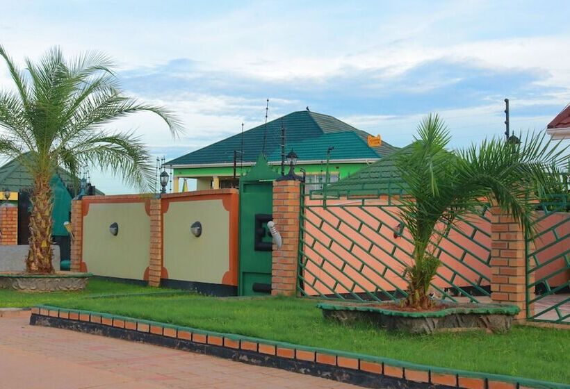 Fotos del hotel Km Executive Lodge:  15