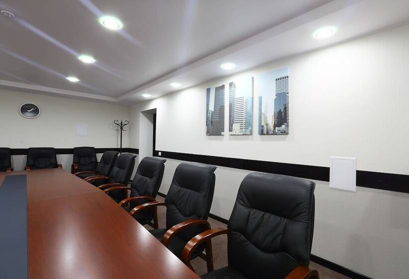 Fotos del hotel Oberig Kiev:  13