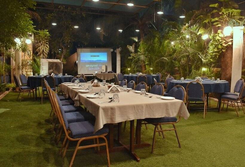 Welcomheritage Mani Mansion