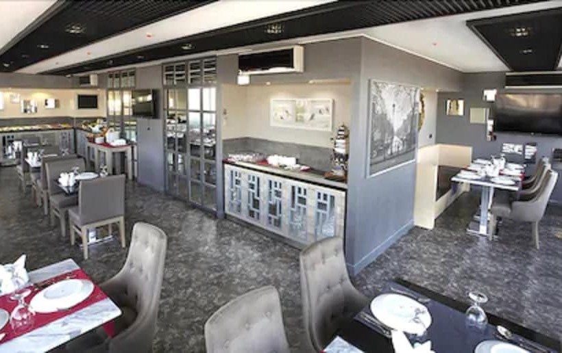 Fotos del hotel Akoni:  16