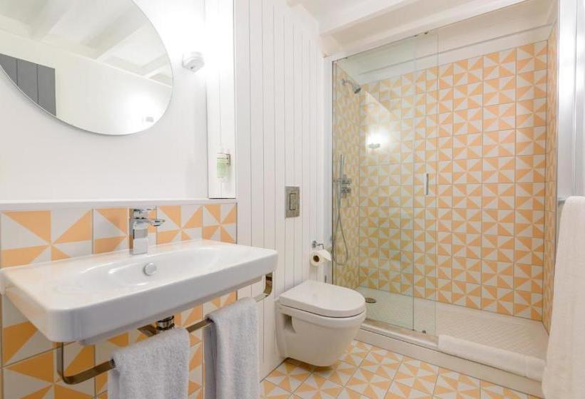 Fotos del hotel Room2 Southampton Hometel:  15