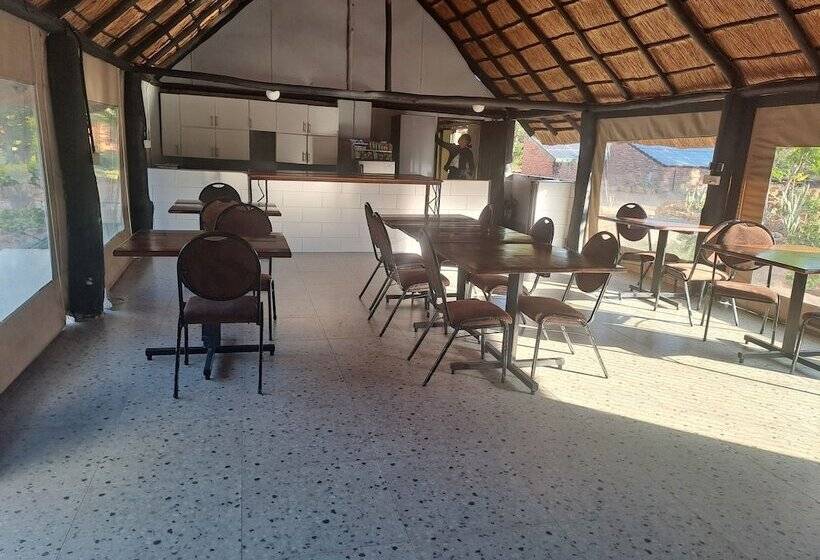 Fotos del hotel The Irock Lodge:  15