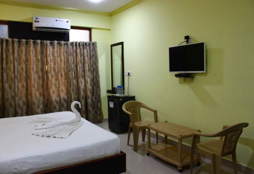 Fotos del hotel Ashish Resort:  13